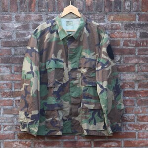 vintage US army camouflage shirt / jacket / work jacket, NATO clothing, military jacket, military shirt, army clothing, 1980s, camo