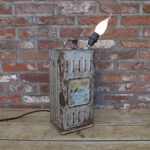 vintage French oil can lamp, oil tin lamp, table lamp, Briflamme tin, vintage garage decor, industrial decor, man cave lamp,vintage light