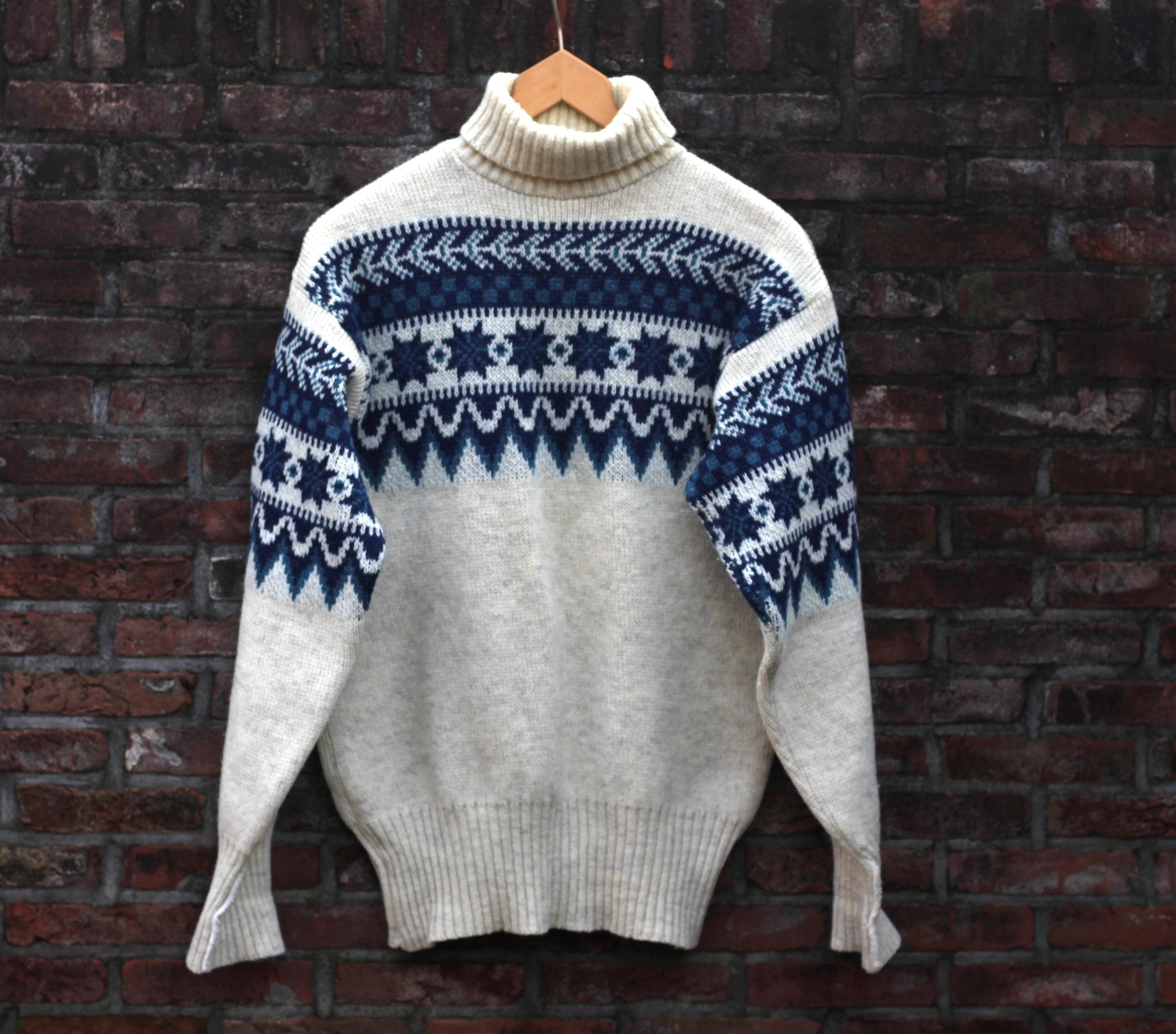 Vintage Nordic Sweater Knit Wool knit wool hand vintage Norwegian 