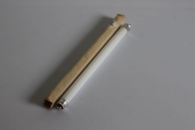 Vintage Fluorescent Lantern, Camping Lamp, Car Lamp, Flashlight ...