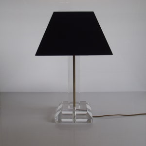 Design table lamp, plexiglass, lucite, perspex, table light, Hollywood regency chic, 1980s, desk lamp, art deco style