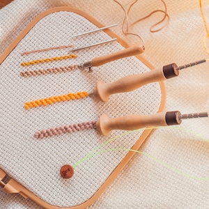 Full Set of ergonomic handle Lavor Punch Needles 2, 2.5, 3, 4, 5.5 mm. Tufting Tools Set. Ergonomic Punch needles.