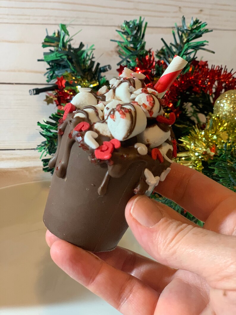 Hot Chocolate Bombs, Hot Cocoa Bombs, Cocoa, Hot Chocolate, Cups