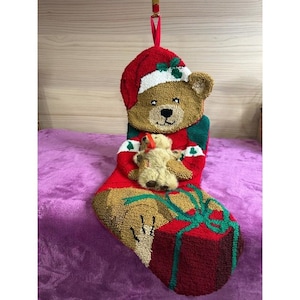 Weihnachten Teddy Bär Punch Needle Strumpf Nikolausmütze Geschenk Schleife