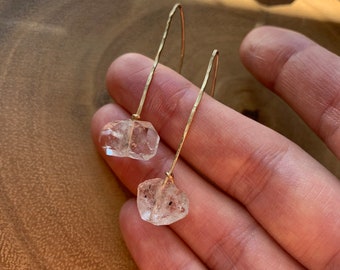 14K Gold filled Threader earrings, Quartz Earrings, Threader Earrings, Hand-hammered earrings, Dainty Earrings, Bridal