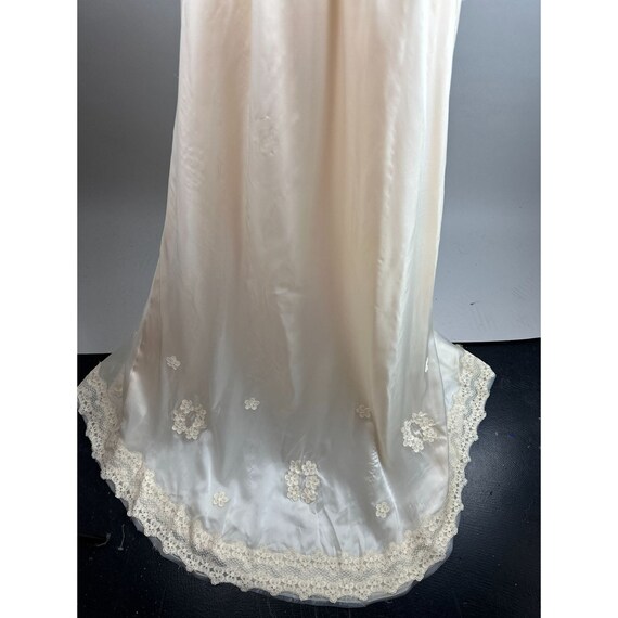 1960s Cream Wedding Dress Bishop Sleeves Floral E… - image 8