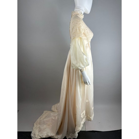 1960s Cream Wedding Dress Bishop Sleeves Floral E… - image 6