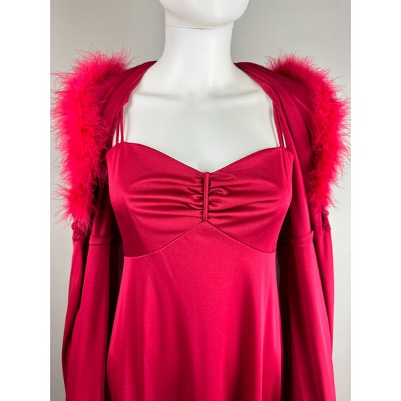 Vtg 70s Maroon Marabou Trim Hooded Robe w/ Maxi D… - image 2