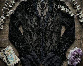 Vintage Y2K Gothic Coquette Black Lace Top 5/6 Whimsigoth Fairy Grunge Flocked