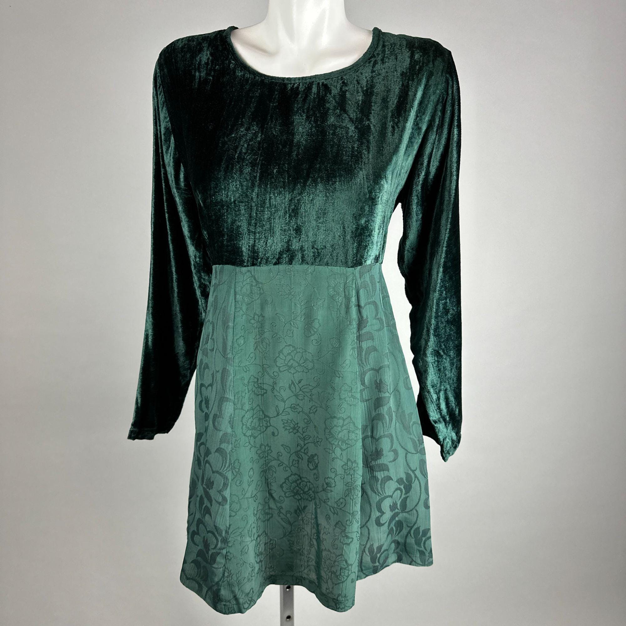 Babydoll Depop Crushed Velvet Babydoll Dress Vintage 90s Green Crushed Velvet Whimsygoth Babydoll Mini Dress Long Sleeve Small Babydoll Depop Crushed Velvet Babydoll Dress Vintage 90s Green Crushed Velvet Whimsygoth Babydoll Mini Dress Long Sleeve Small