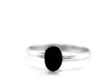 Genuine Black Onyx Ring, Sterling Silver, Size 4.5, Authentic Navajo Native American USA Handmade, Nickel Free, Southwest Jewelry for Women