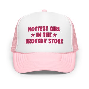 La chica más caliente en la tienda de comestibles Sombrero de camionero divertido Mujeres Bachelorette Bordado Humor Cap Gag Regalo para ella