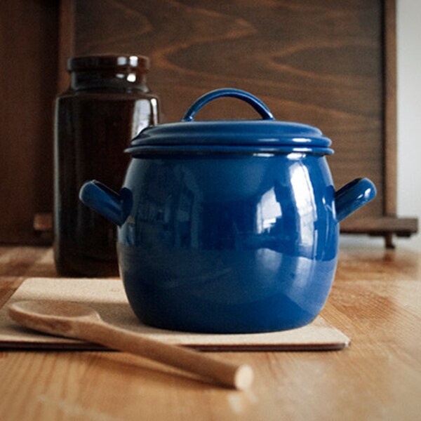 Vintage French Enamel Pot with Lid, French Enamelware, Rustic Decor, Farmhouse Kitchen, Cobalt Blue, Kitchen Decor, Container Storage