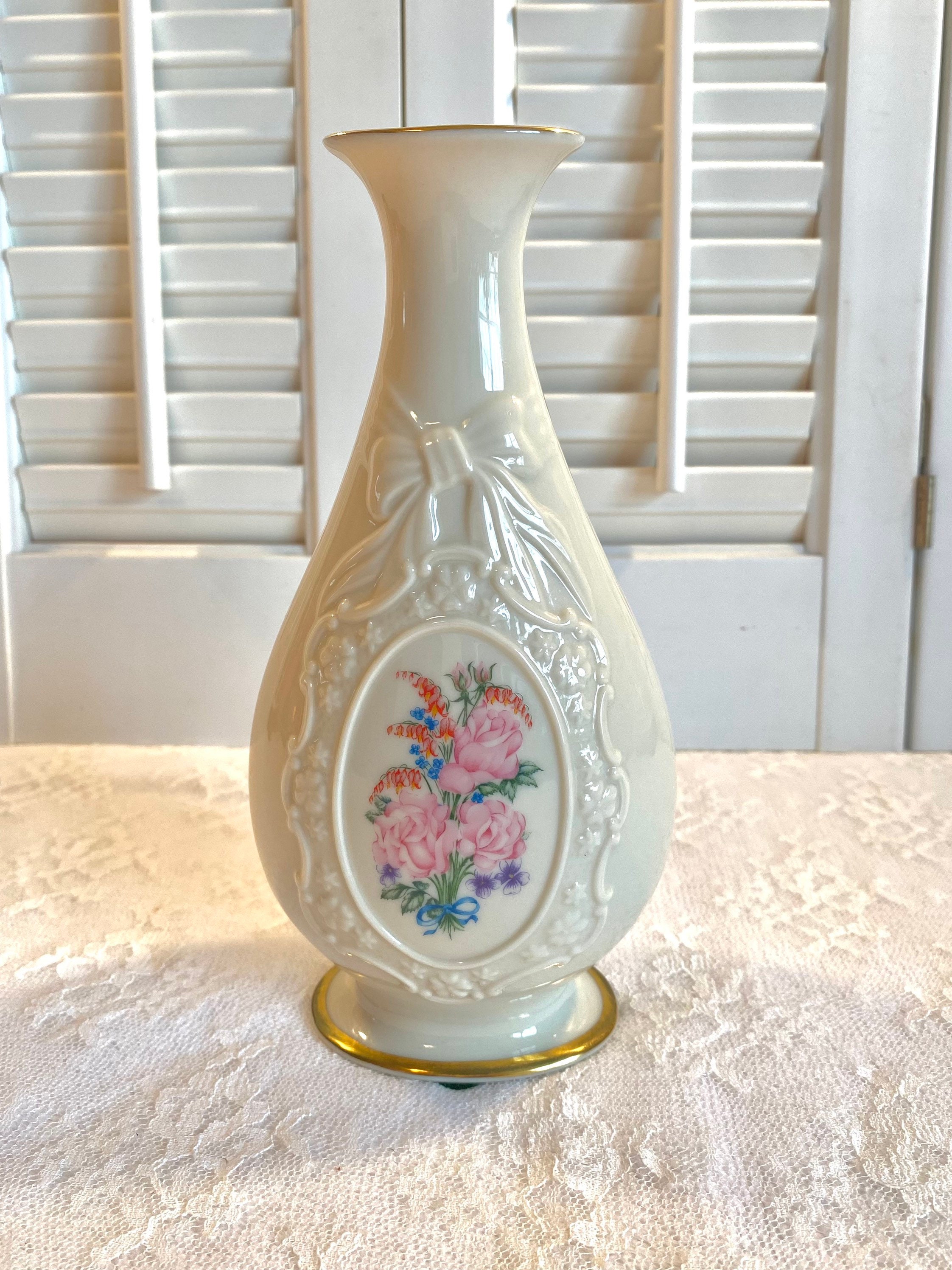 Vintage 1990's Lenox Collectible Vase ~ the Flowers of Love Vase