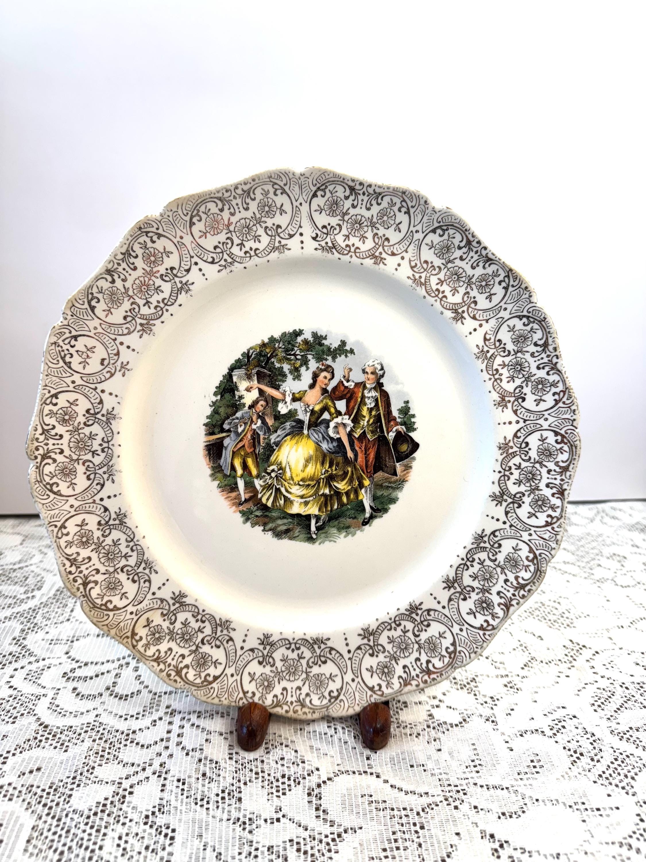 Vintage Royal Queen First Quality Plate Original Warranted 22kt