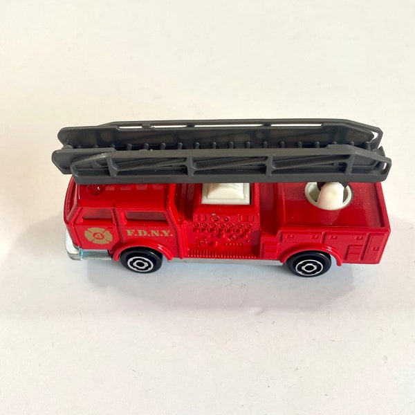 Vintage Collectible Die Cast Fire Dept Vehicle ~ Majorette Pompier Fire Truck #207 ~ FDNY ~ Gray ladder ~ 3” long