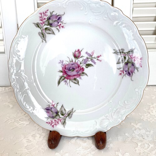 Vintage Walbrzych Meissen Flower ~ Bread and Butter Plates ~ Set of Four ~ Small Plates ~ Pink Floral Design ~ Gold Trim ~ Made in Poland
