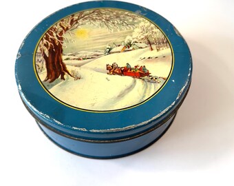 Vintage 1948 Pletcher Pollack NYC Bake In Gift Can ~ Winter Scene on top ~ *Scratches & discoloration to the finish*