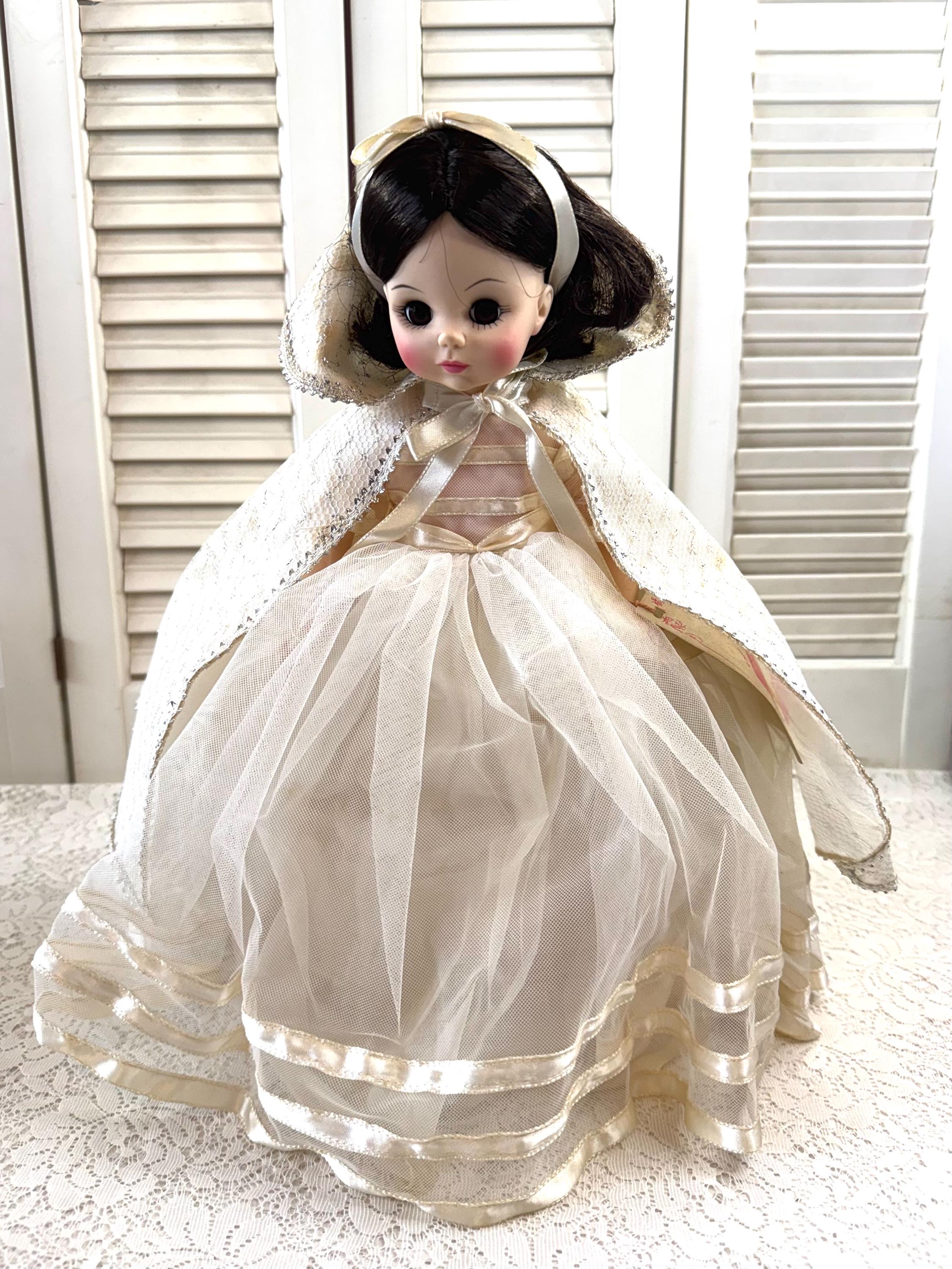 Madame Alexander Snow White - Etsy