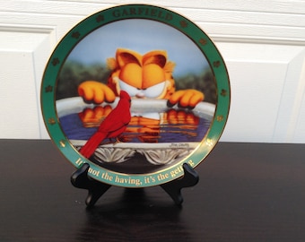 Vintage Danbury Mint Collector Plate entitled Garfield It&#39;s Not The Having, It&#39;s The Getting 1978.  Jim Davis