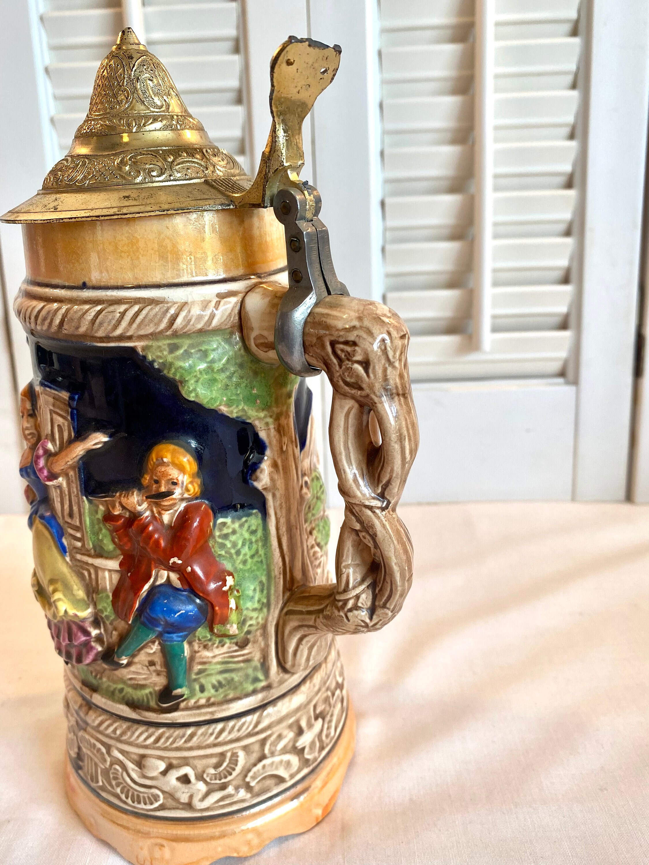 Vintage Stein Music Box ~ Made in Japan ~ Scene of Lady and