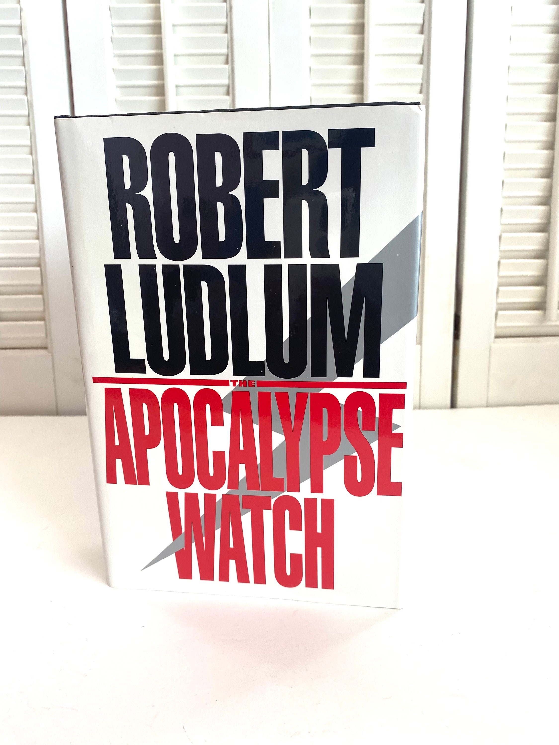 Robert Ludlum Hardcover Books - Etsy