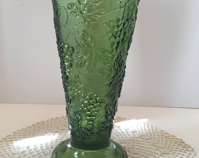 Anchor Hocking Harvest Green Vase Grapes and Vines Vintage Etsy
