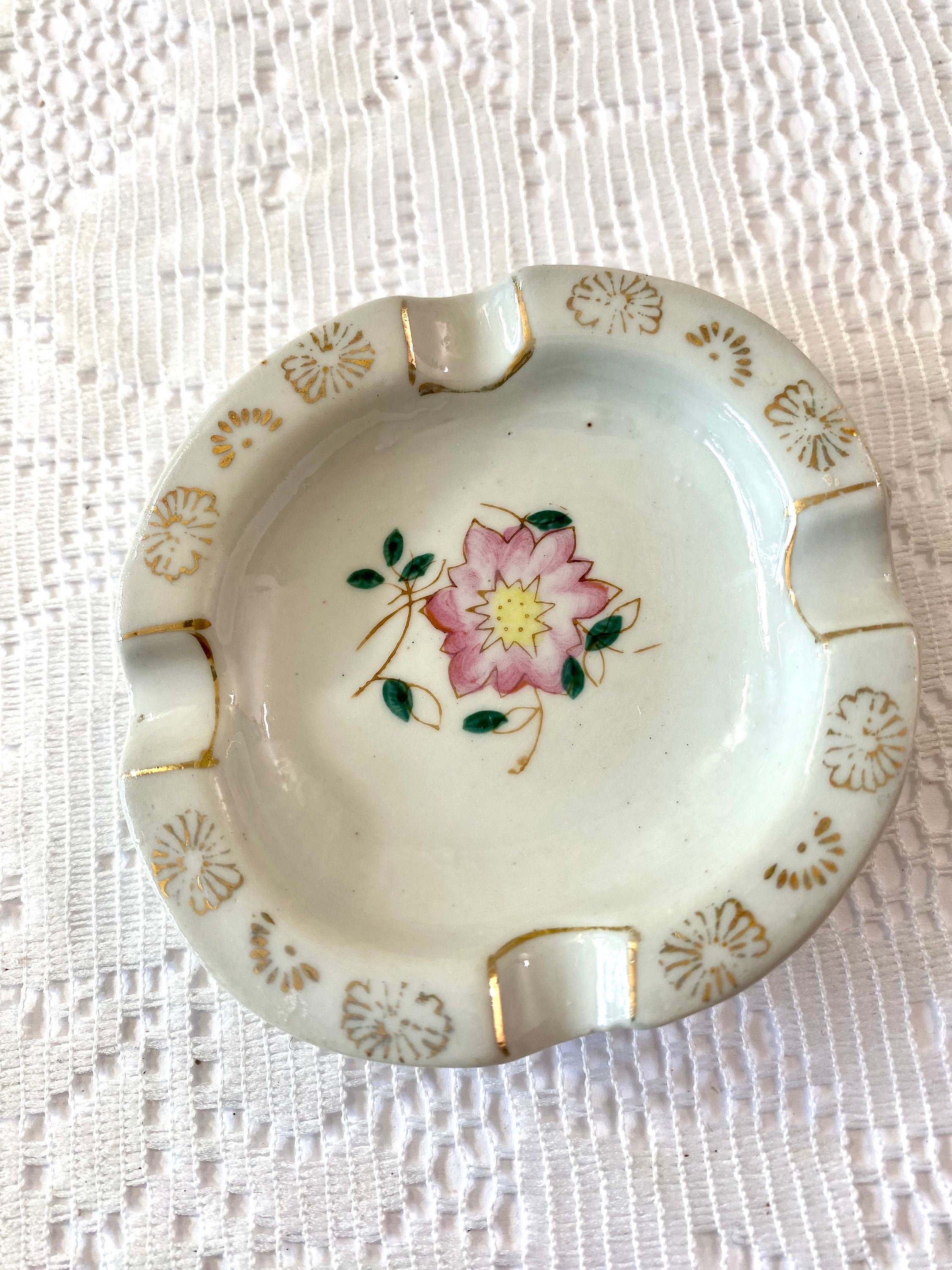 【たぁこ*さま】vintage tray ❀ スポンコリ トレイ Finland たぁこ*さま】vintage tray ❀ スポンコリ トレイ Finland