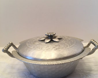 Hand Forged Everlast Metal Bowl or Bowl Holder with Cover ~ Aluminum Bowl Holder ~Metal Bowl ~ Vintage