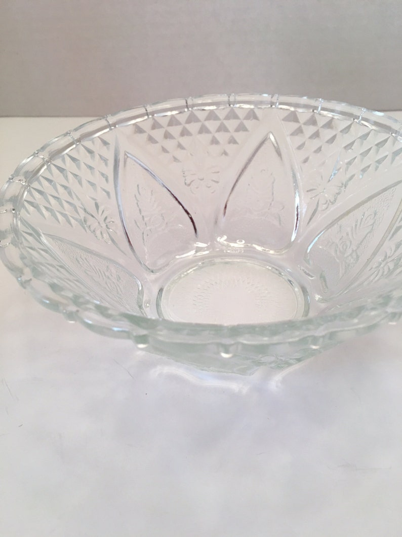 Vintage KIG Indonesia Glass Bowl Rose and Leaf Pattern Fleur de Lis Pattern image 5