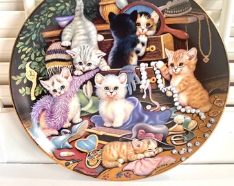 Vintage Collectible Plate ~ Fashion Frolic ~ Amewsing Adventures