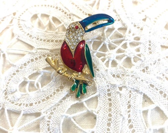 Vintage Parrot Brooch ~ Parrot Pin ~ Enamel and Rhinestone ~ Bird Brooch ~ Figural Jewelry ~ Costume Jewelry