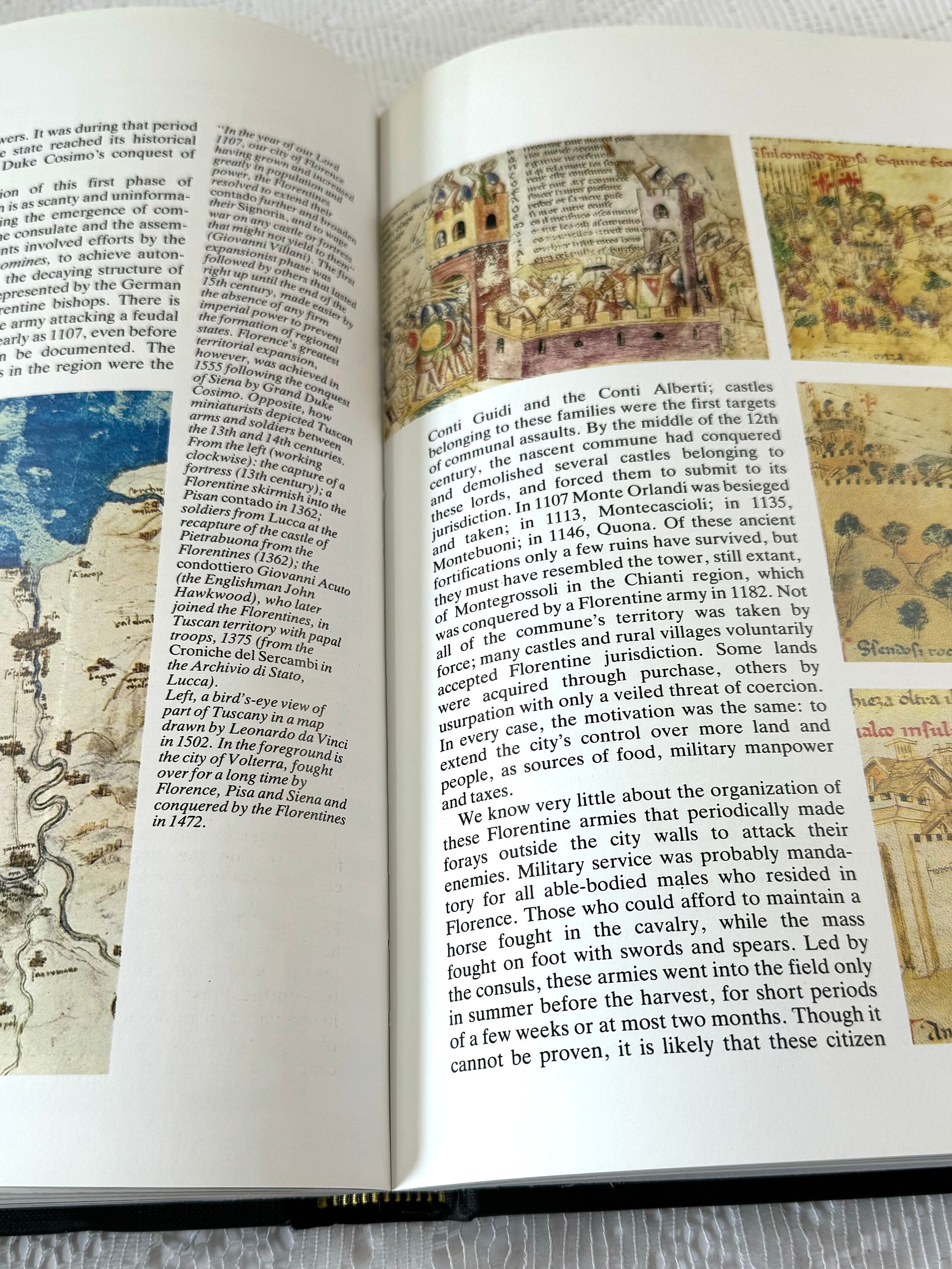 洋書 Florence: The Golden Age, 1138-1737 Florence: The Golden Age, 1138-1737 by Brucker, Gene: New Soft