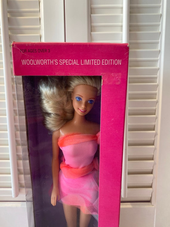 Vintage Barbie Doll ~ Special Expressions Barbie ~ 1990