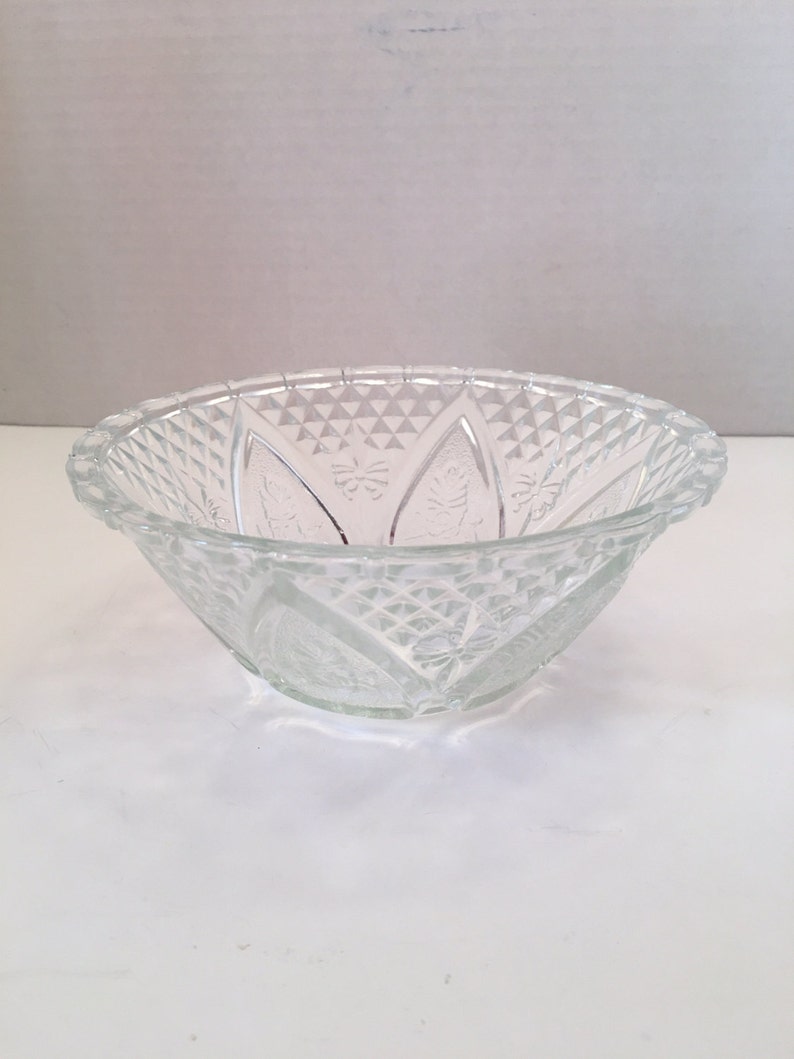 Vintage KIG Indonesia Glass Bowl Rose and Leaf Pattern Fleur de Lis Pattern image 1