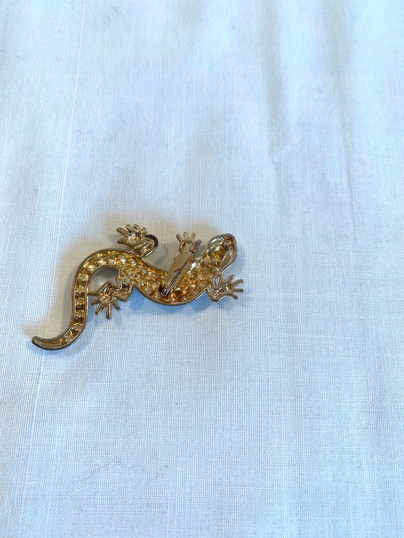 Vintage Lizard Rhinestone Brooch Pin Gold tone Fi… Gem
