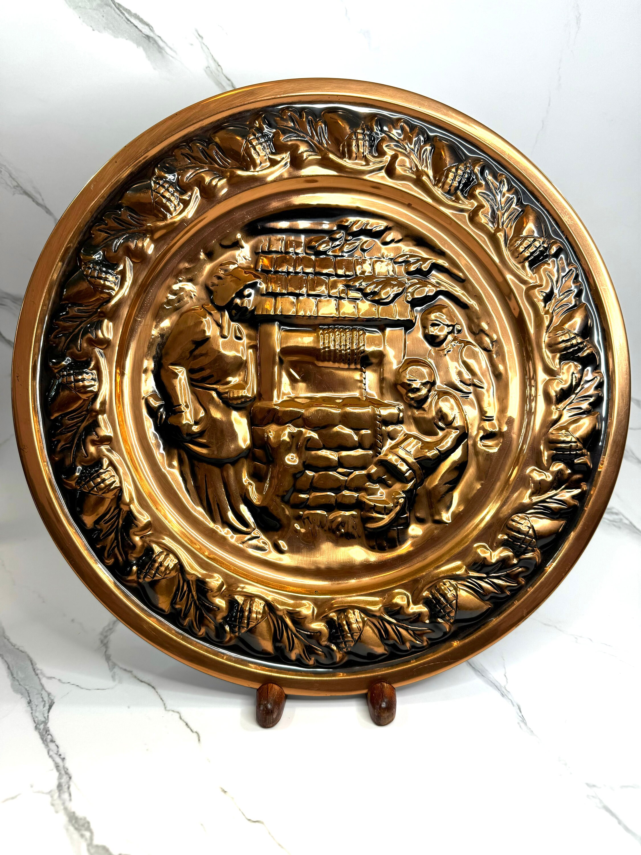 Vintage Coppercraft Guild Copper Decorative Plate ~ Family at the