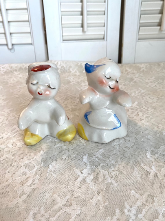 salt & vinegar 様❤️ちっちゃなスーティー❤️アンティークベア Vintage Van Tellingen Salt and Pepper Shakers ~ Huggers ~ Dutch