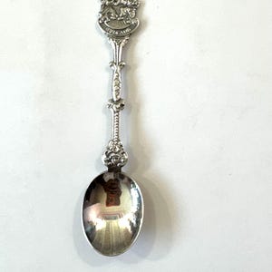 Vintage Holland Souvenir Spoon ~ Collectible Spoon