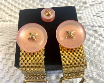 Vintage Mesh and Goldtone Cuff Links and  Tie Tack ~ Pink and Gold ~ Gold tone X in center