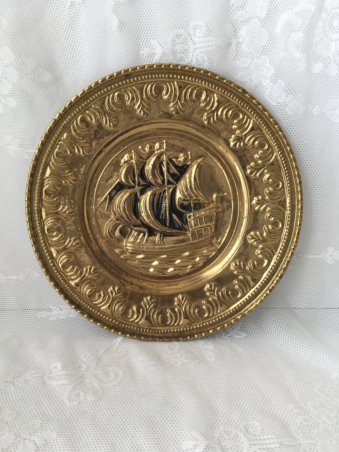 Vintage Brass Wall Plaque Ship Design Light Brass Wall Decor
