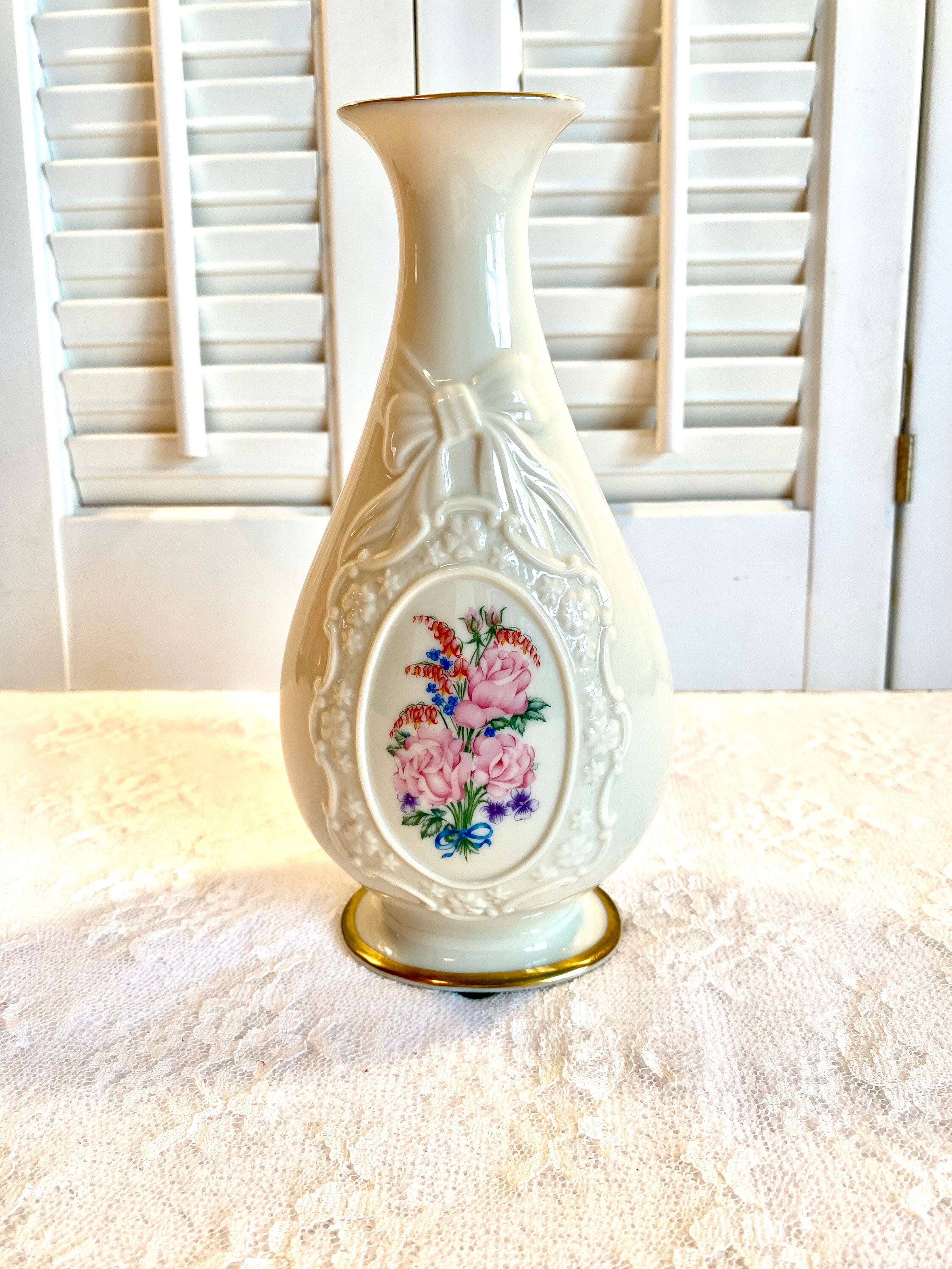 Vintage 1990's Lenox Collectible Vase ~ the Flowers of Love Vase
