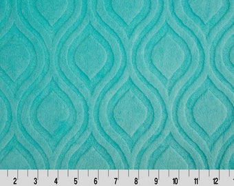 Shannon Fabrics 2 Yard Cut Cuddle Minky Fabric: Aruba Green Embossed Marquise