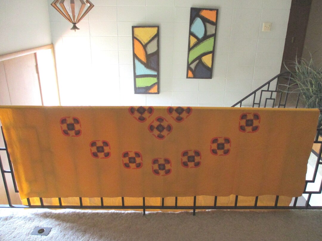 Vintage MCM Mod Tablecloth 74 X 56 60s - Etsy