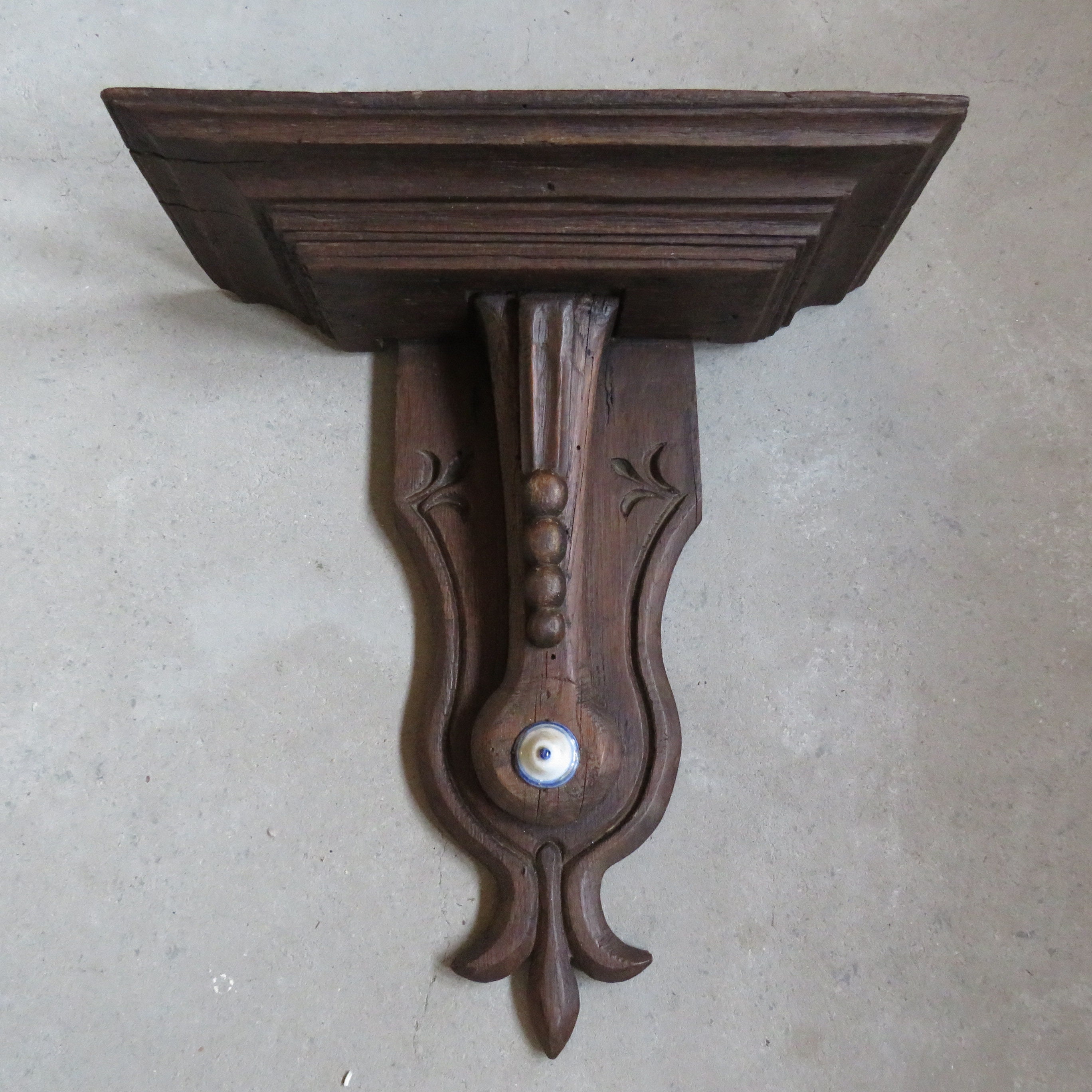 étagère murale ancienne du xixe siècle, fleur de lys, chêne français - table d'appoint en bois pour maison campagne rustique décoration des