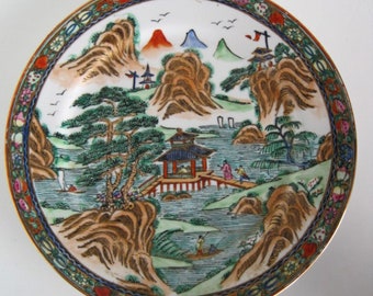Chinese Famille Rose porcelain plate - Handpainted marked charger - China Asian Vintage