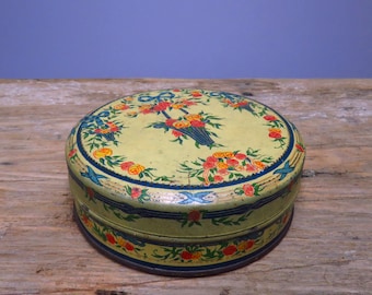 Vintage Tin Metal BOX with Floral Design - 1930s collectible lithographic candy container - European Vintage