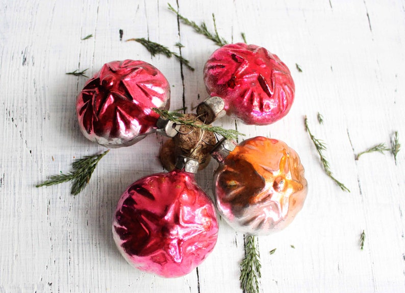 1950s christmas decoration vintage christmas decorations antique christmas ornaments russia ornaments mercury glass ornament catalog soviet