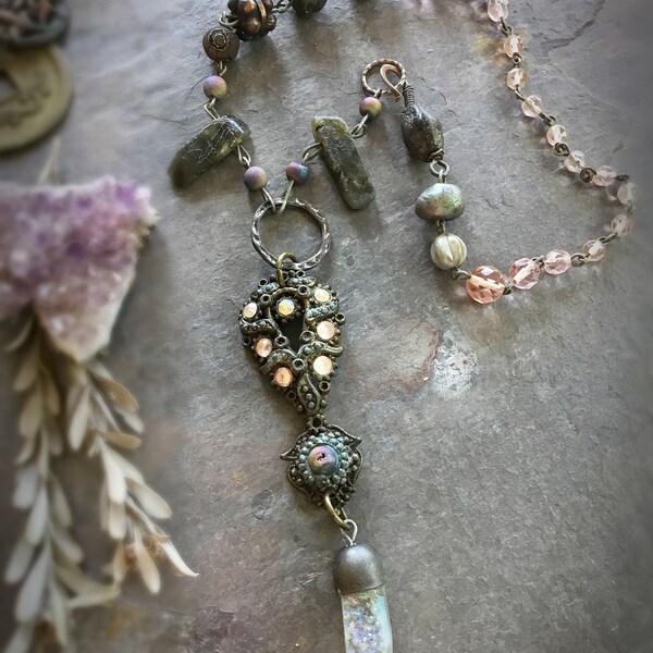 Materia oscura... Collar victoriano ejemplar Druzy tribales