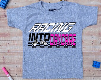 Racing into Daycare Pink PNG voor DTF